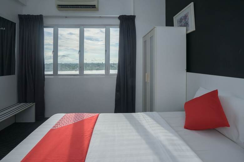 Oyo 752 Ridel Hotel Kota Bharu