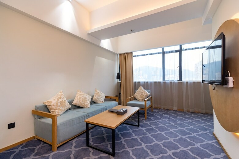 Shenzhen Flight One Hotel