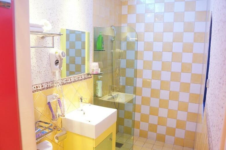 Hotel Rainbow Homestay