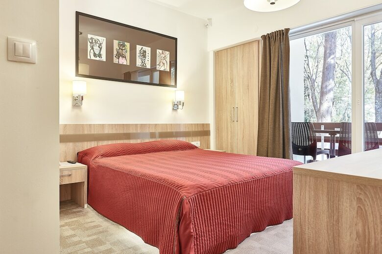Hotel Bozur