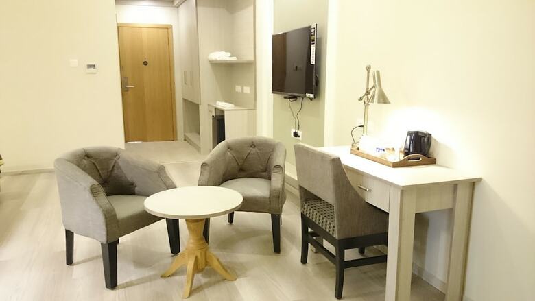 Mango Hotels Naveen