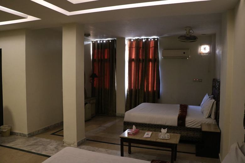 Hotel Mayfair