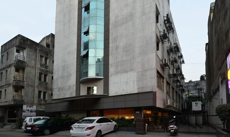 Hotel Treebo Swastik