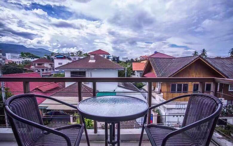 Hotel @home Hostel Nimman