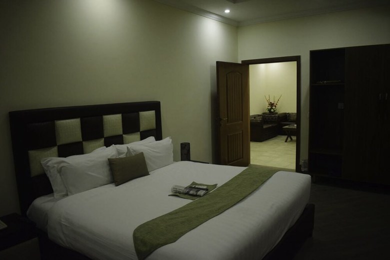 Grand Millennium Hotel Lahore