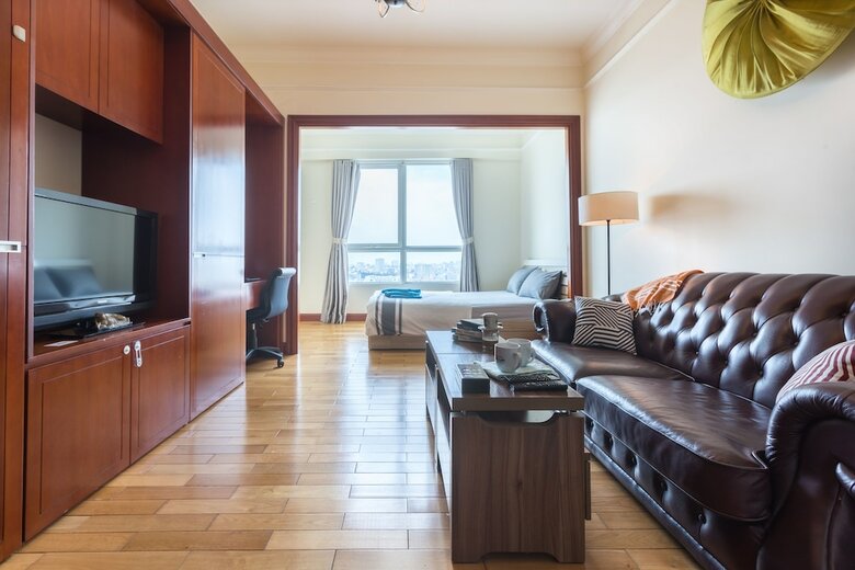 The Manor Luxury 1br Apartment Center