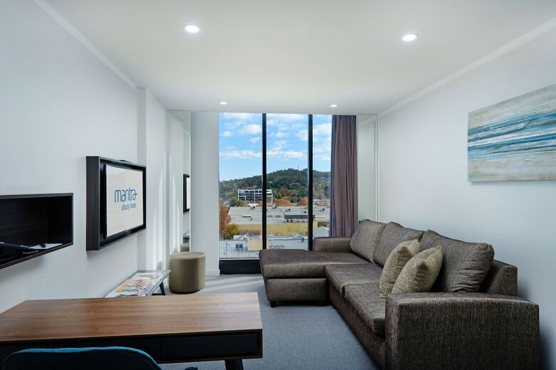 Mantra Albury Hotel