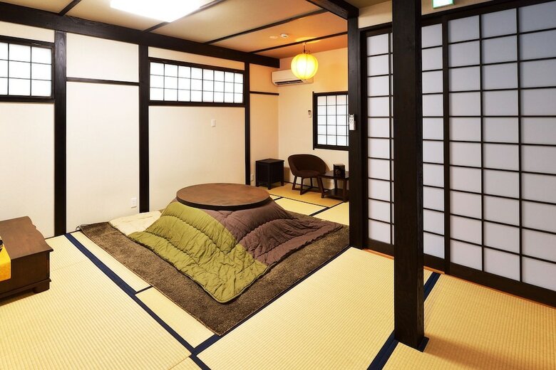 Karaku Inn