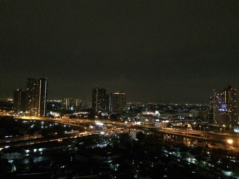 Highrise Cityview Aspire Condo Gym Pool