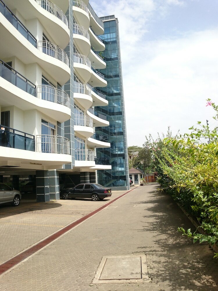 Tomax Apartments Brooks