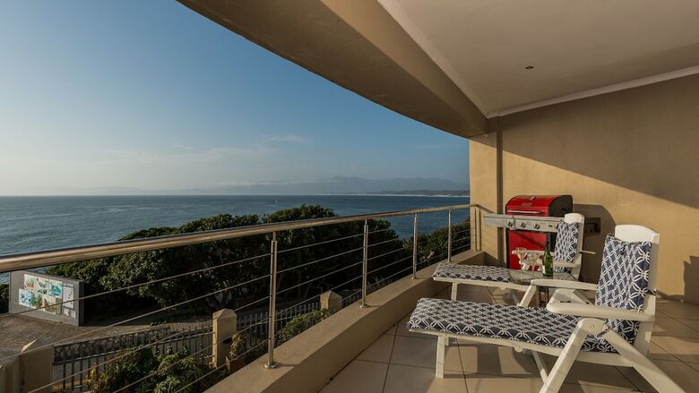 Apartamentos The Lookout At Whale Cove