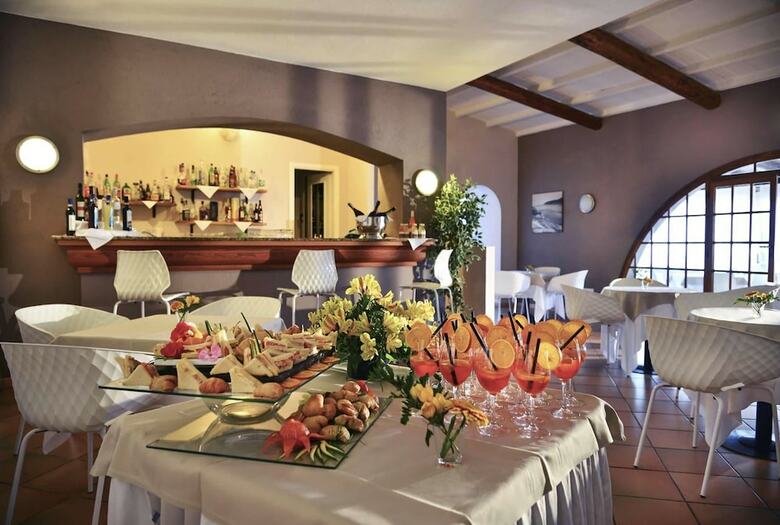 Hotel Riva Del Sole