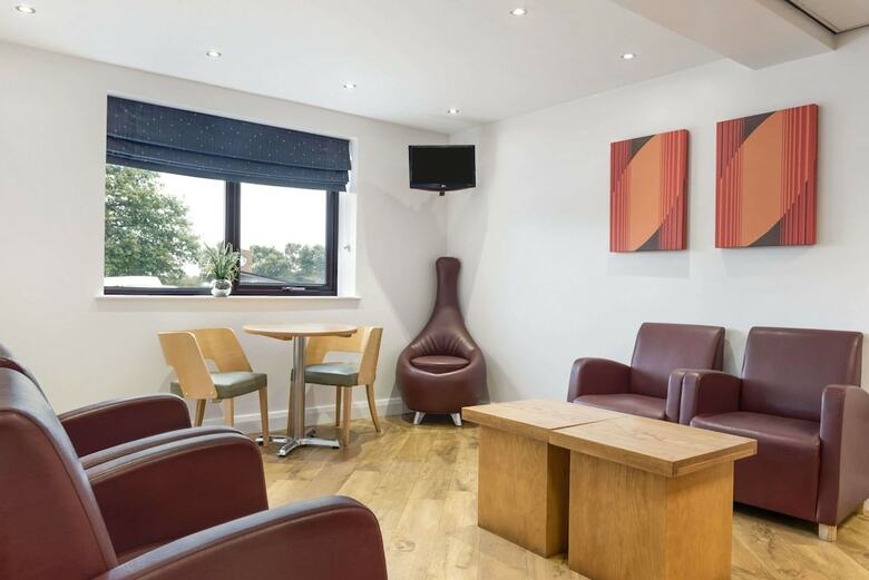 Hotel Days Inn By Wyndham Corley Nec M6