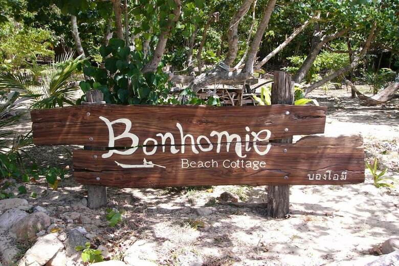 Hotel Bonhomie Beach Cottages