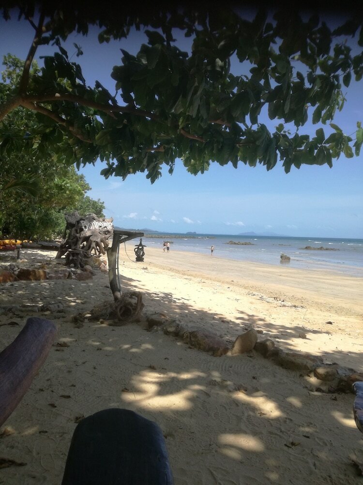 Hotel Bonhomie Beach Cottages