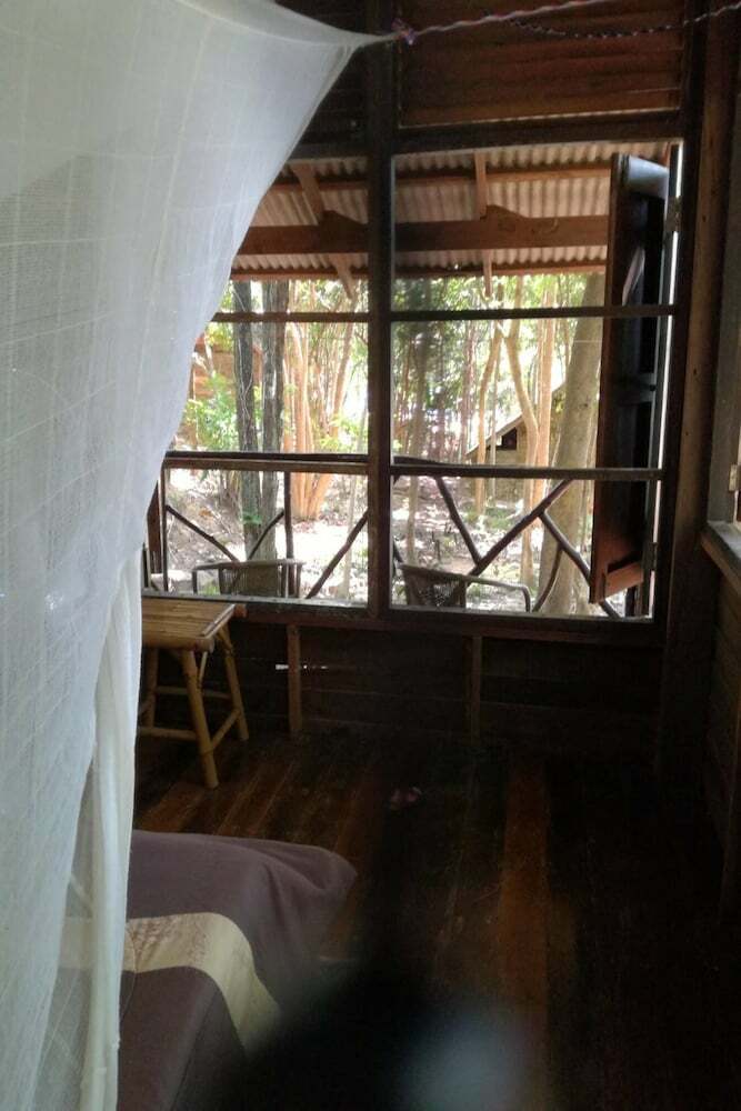 Hotel Bonhomie Beach Cottages