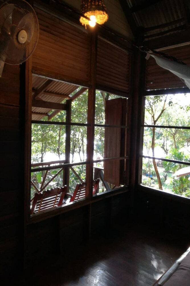 Hotel Bonhomie Beach Cottages