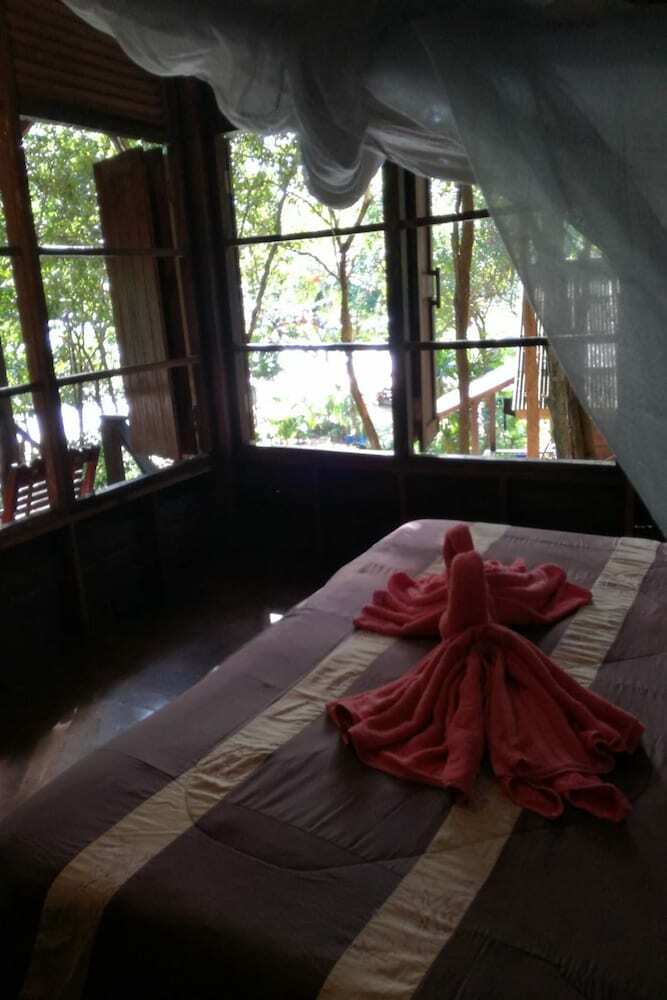 Hotel Bonhomie Beach Cottages