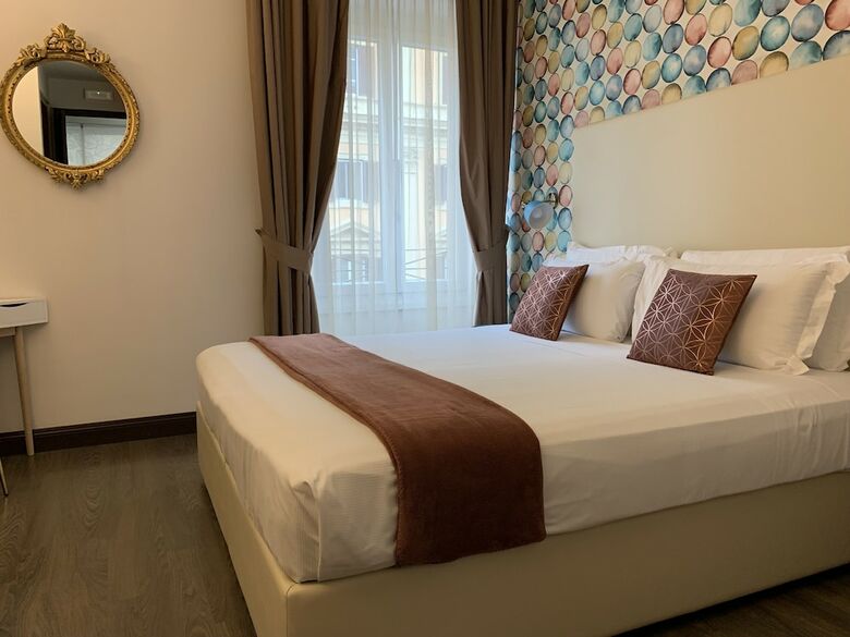 Relais Piazza Del Popolo - Luxury Rooms And Suites