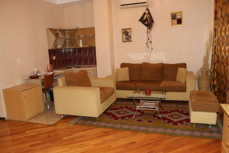 Nur-2 Hotel