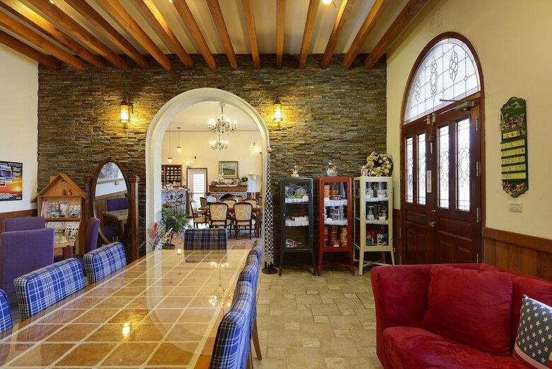 Bed & Breakfast Aurora Villa