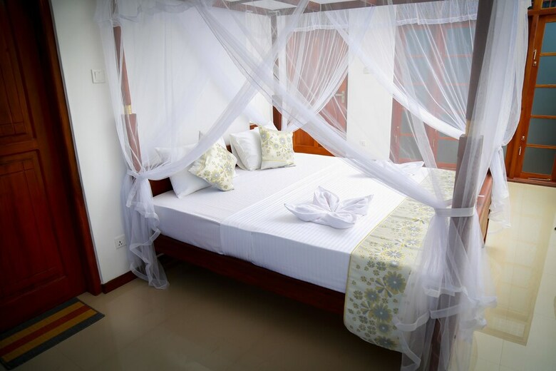 Hotel Bv Residence