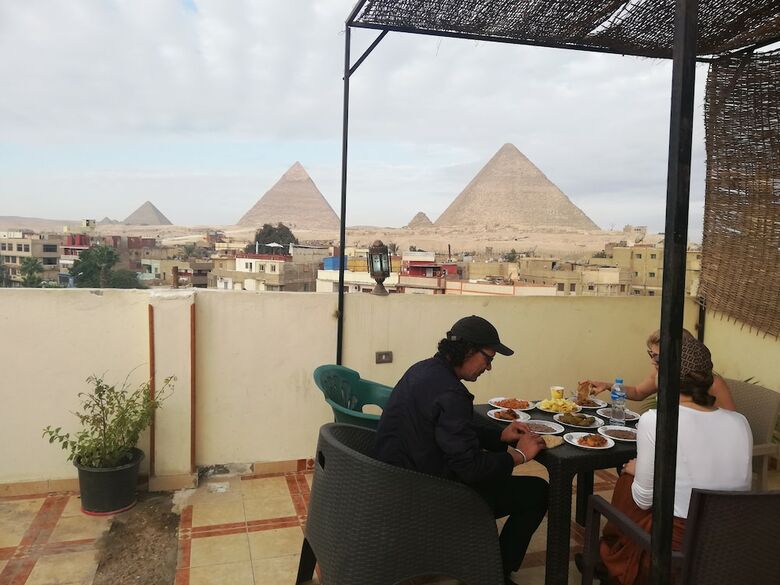 Bed & Breakfast Happy Days Pyramids Inn