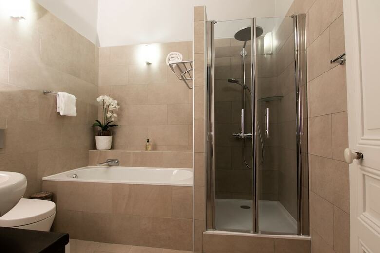 Hotel Chateau Terre Blanche