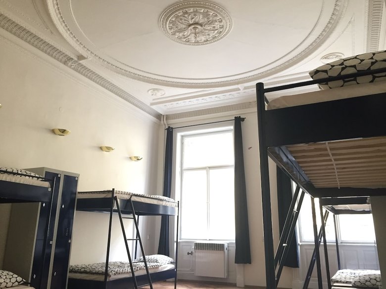 Hostal Cosmopole Hostel