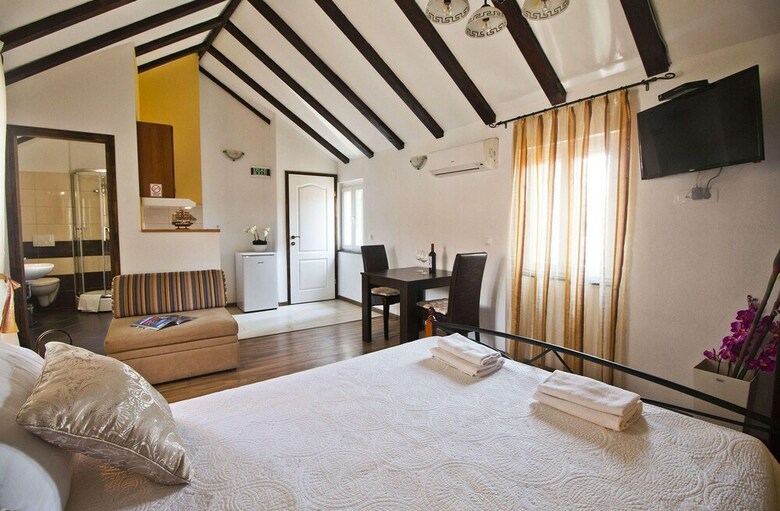 Hotel Guesthouse Imperator