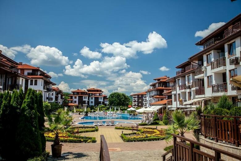 Aparthotel Saint Thomas Apart Complex