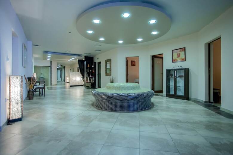 Aparthotel Saint Thomas Apart Complex