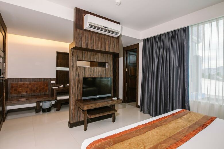 Nora Chaweng Hotel