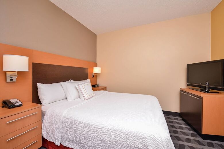 Hotel Towneplace Suites By Marriott Arundel Mills