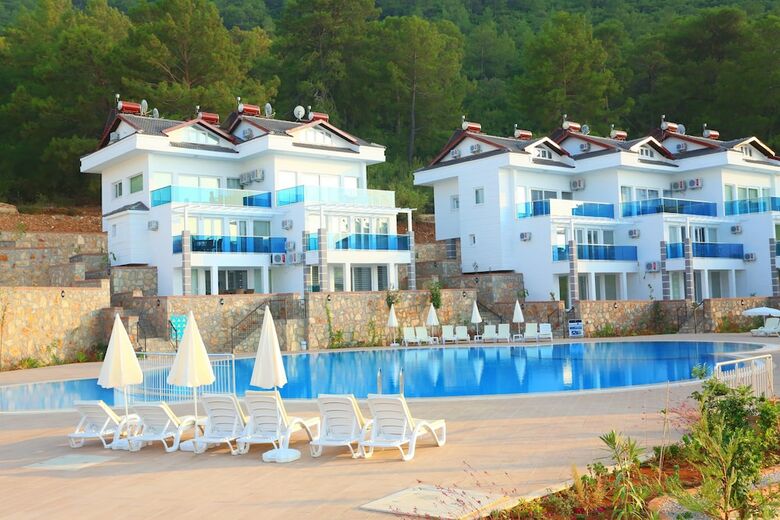 Orka Royal Hills Apartments