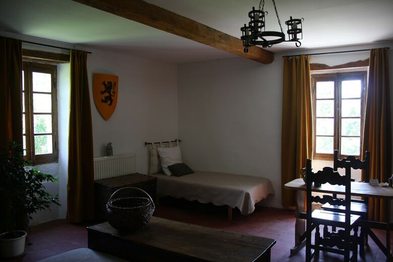 Bed & Breakfast L'auberge M�di�vale - Maison D'h�tes