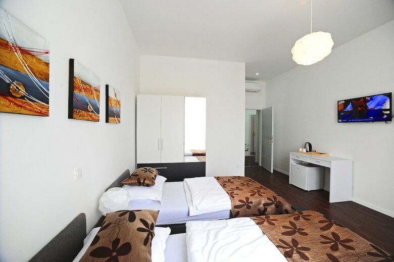 Hotel Valenti Rooms