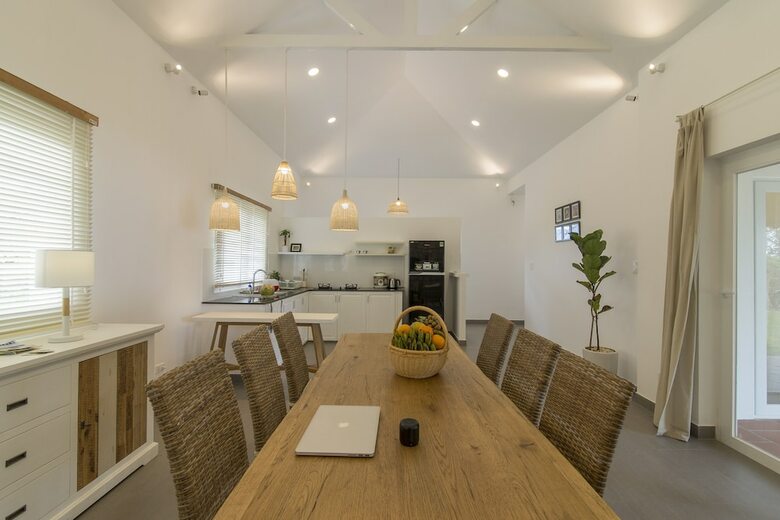 Cashew Cashew Villa