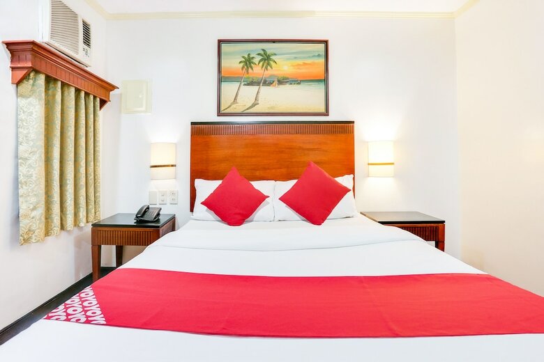 Hotel Oyo 406 Royale Parc Inn & Suites