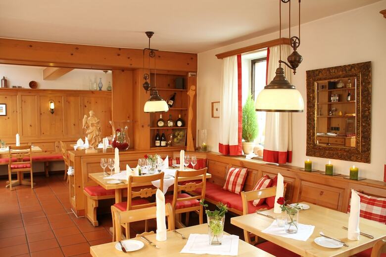 Hostal Adler Landhotel