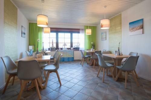 Hostal Pension Seem�we