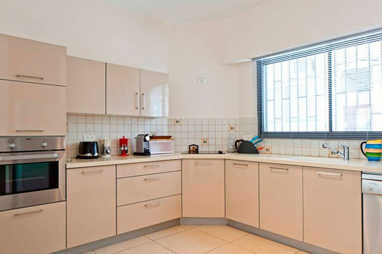 Apartamento Quiet Spacious Duplex 1min Beach