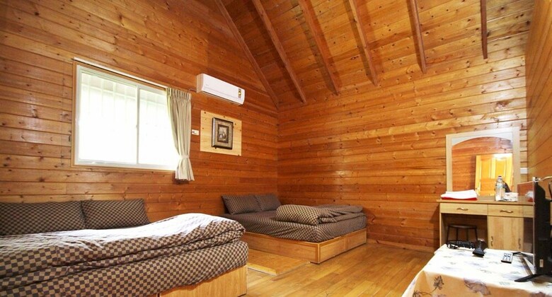 Hotel Double Lake Villa
