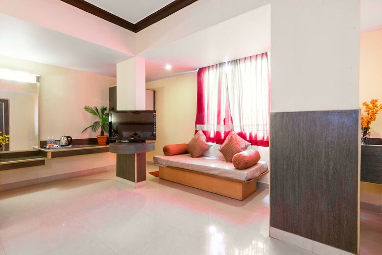 Octave Plaza Hotel