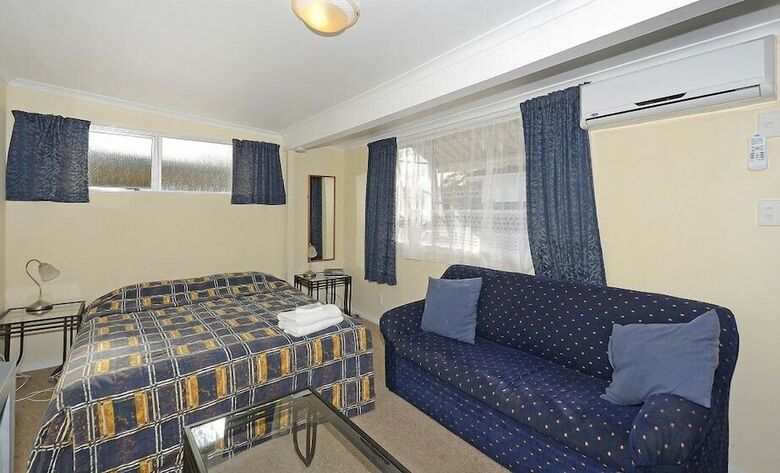 Trentham Motel