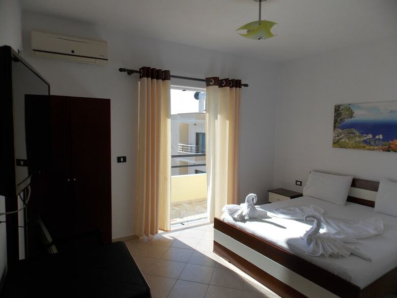 Hotel Real