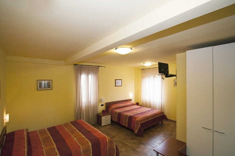 Bed & Breakfast Camere Santucci