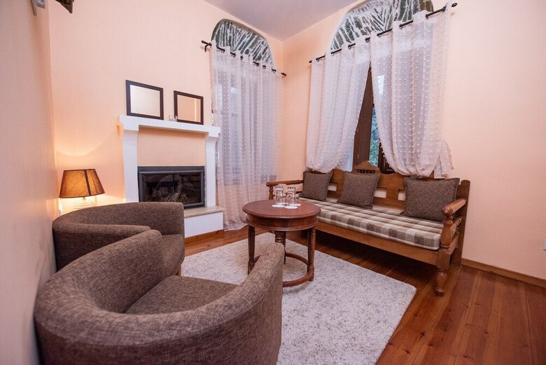 Hotel Archontiko Argyro