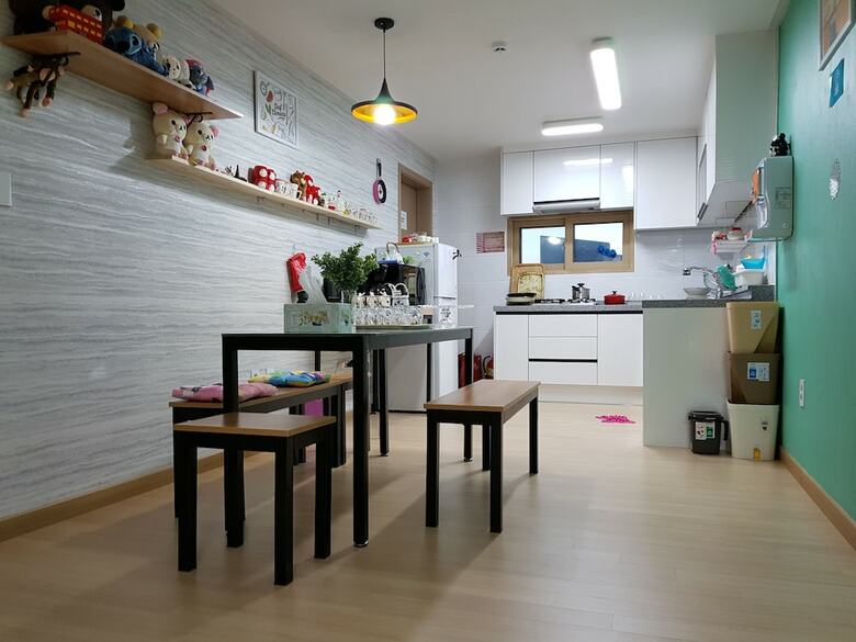Hostal Buzz Guest House - Hostel