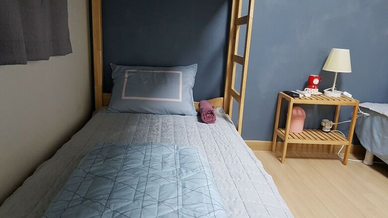 Hostal Buzz Guest House - Hostel